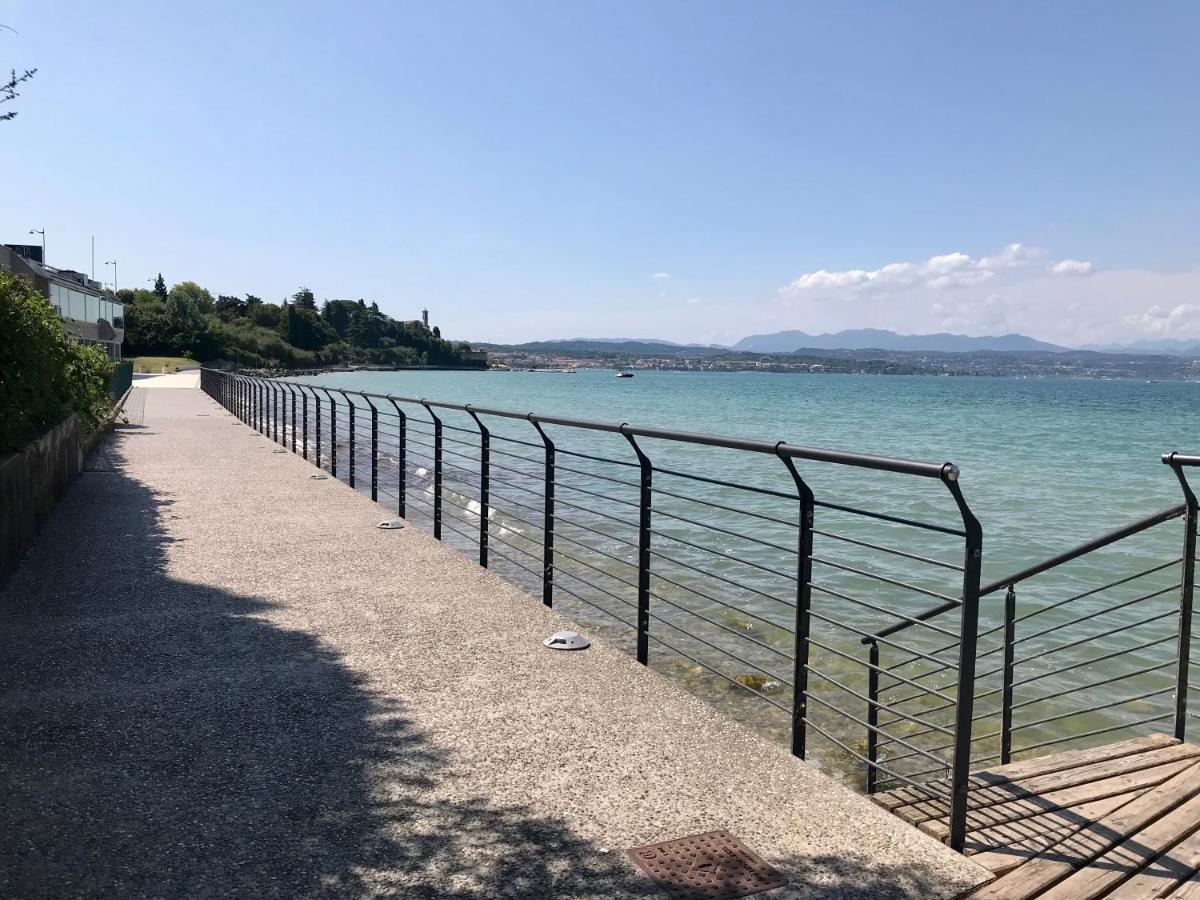 Villa Elena Ντεζεντσάνο ντελ Γκάρντα Εξωτερικό φωτογραφία